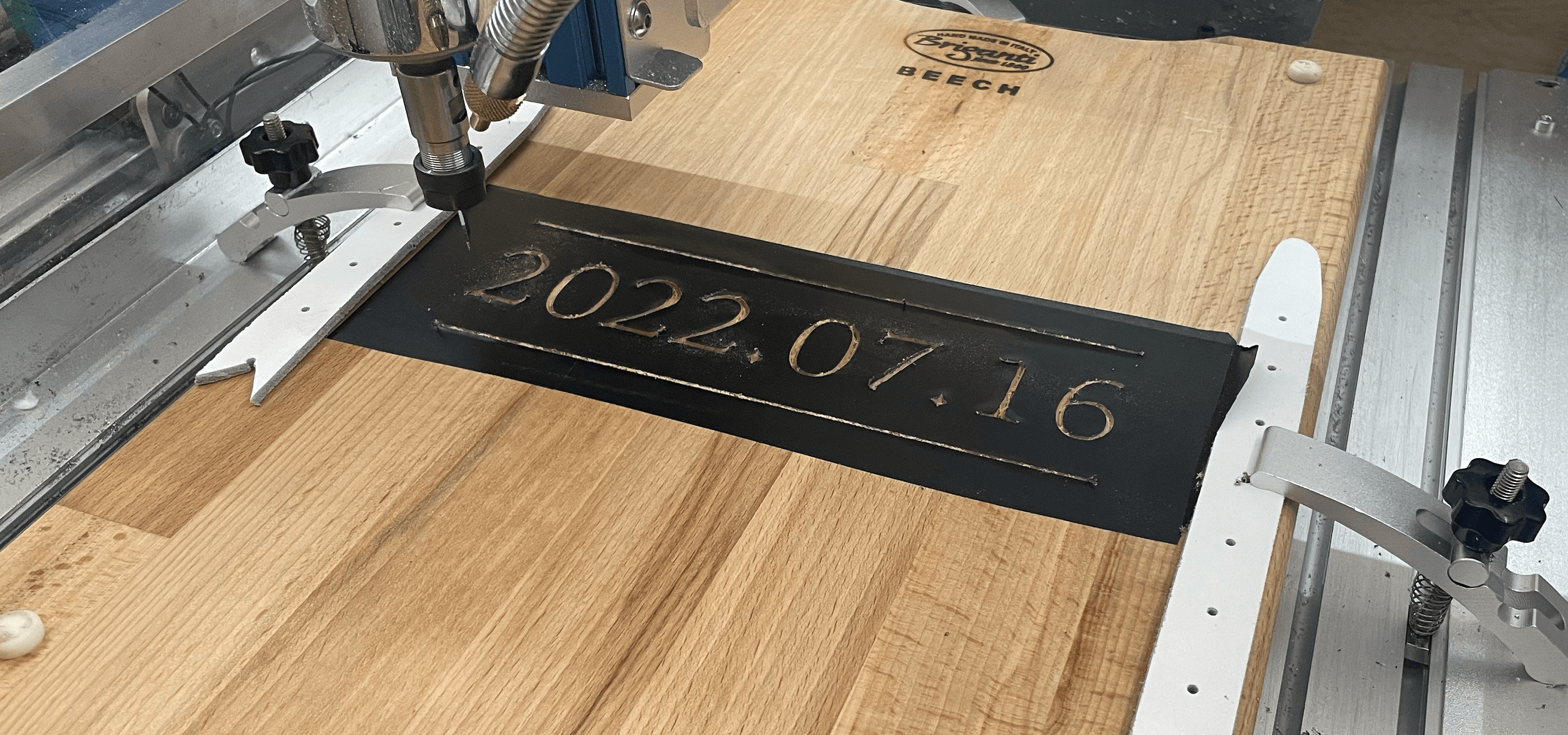 Cutting board underside engraving